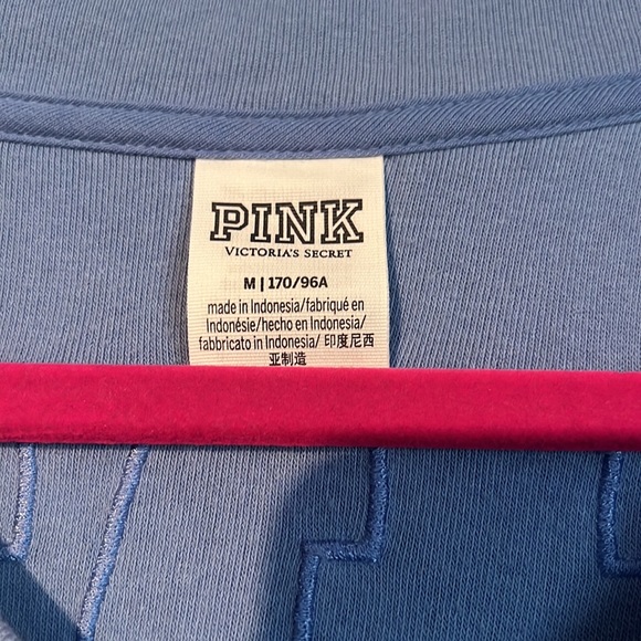 Pre-owned Pink Jersey shirt size medium - Picture 2 of 3